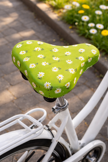 Madelief kl op fiets